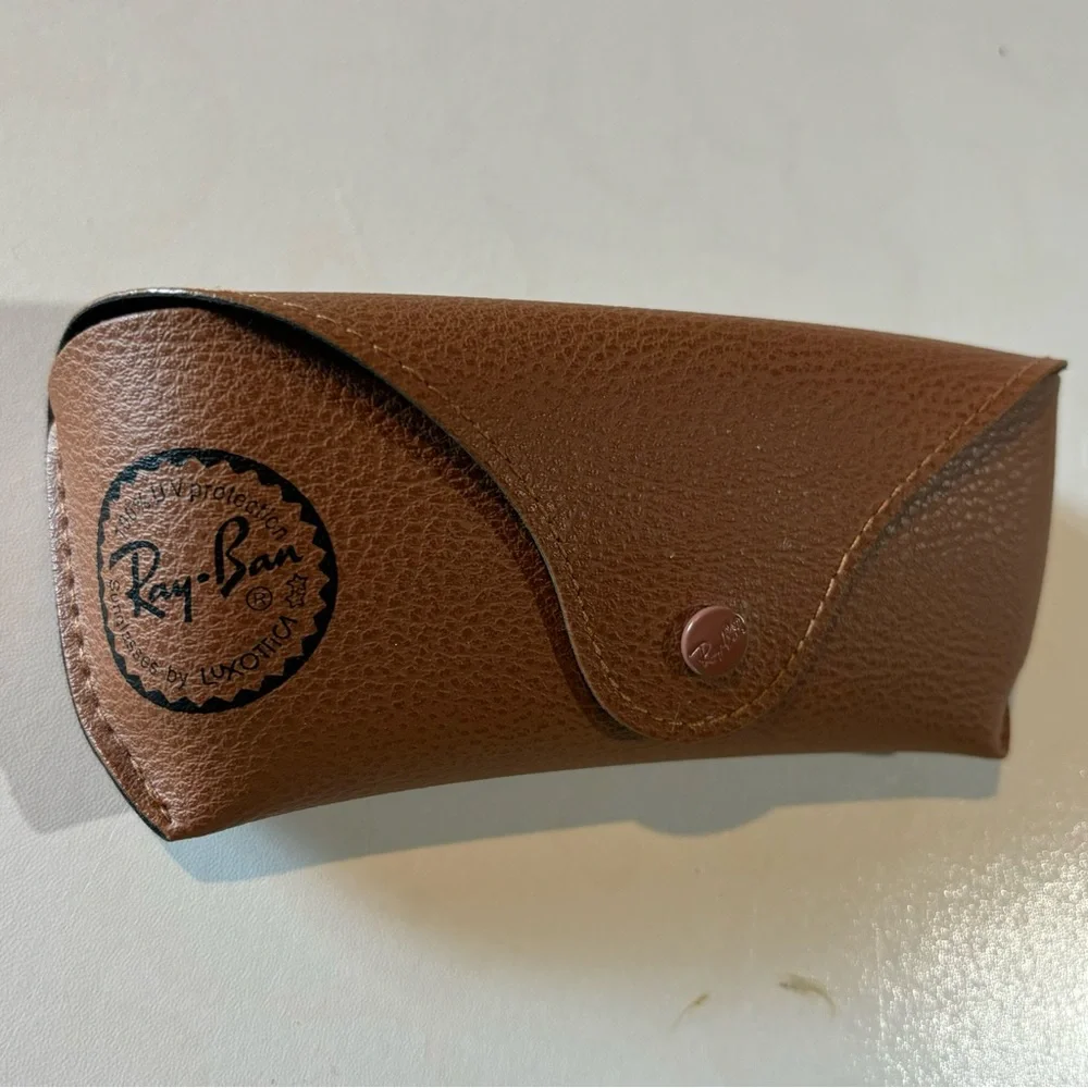 Ray Ban Sunglasses Glasses Snap Authentic Luxottica Pebbled Brown CASE ONLY Used
